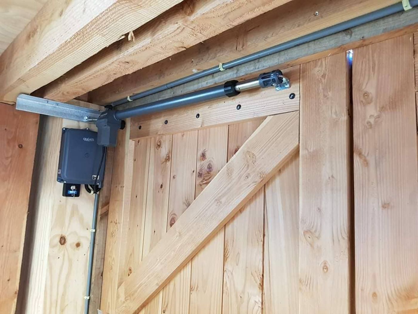 Many benefits of automation in garage door